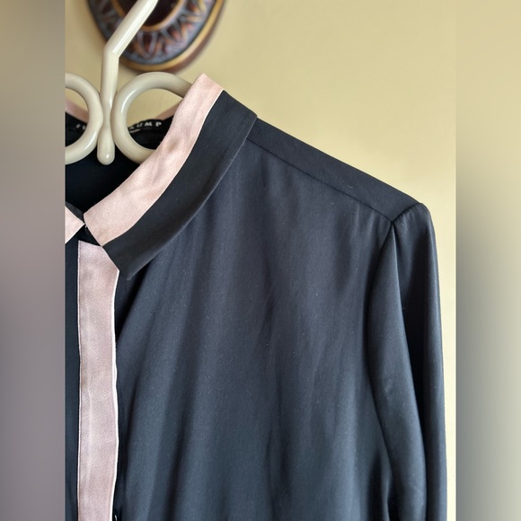 ✌️4 for $20✌️ Ivanka trump colour block blouse - Picture 6 of 11